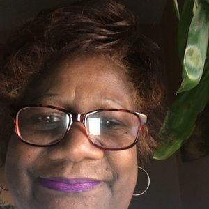 Meet your Posher, Shirley